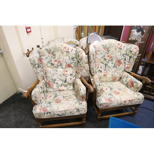 448 - Ercol traditional cottage style three piece suite, design no. 9322