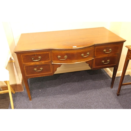 493 - Late Victorian mahogany and satin wood banded bow front dressing table, width 122cm, height 74.5cm