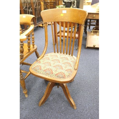 525 - Ash swivel office chair, circa 1910