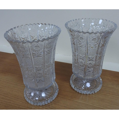 114 - Pair of Edwardian cut glass footed vases