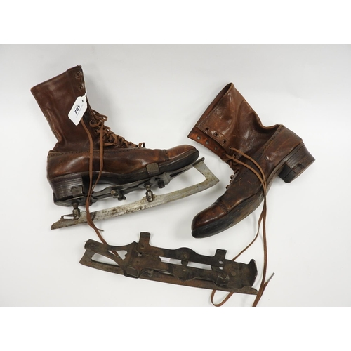 182 - Pair of ladies' 'K' sports boots in brown leather, complete with a pair of Mars German ice skating c... 