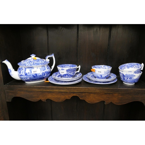 441 - Spode's Italian pattern part tea service