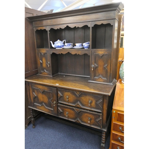 443 - Jacobean Revival oak dresser, circa 1910, width 137cm, height 189cm