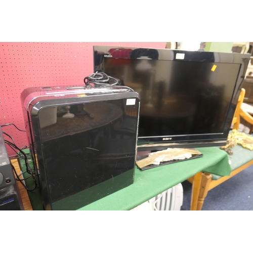 514 - Sony colour television and a Fellowes electric shredder (2)