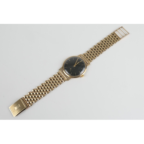 312 - Avia gent's 9ct gold cased Incabloc wristwatch, Birmingham 1965, 28mm black dial with baton numerals... 