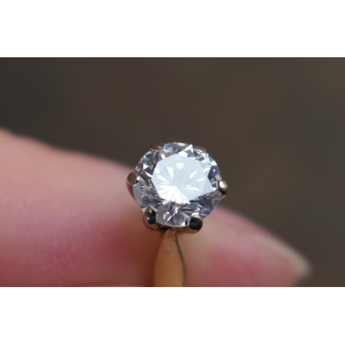 296 - Diamond solitaire ring, the round brilliant diamond of approx. 1ct, colour estimated as H/J and clar... 