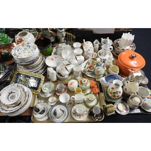 84 - CATALOGUE AMENDMENT 18-04-23 THERE IS NO LE CREUSET IN THIS LOT AND THE MATCHING CERAMIC SALT POTS A... 