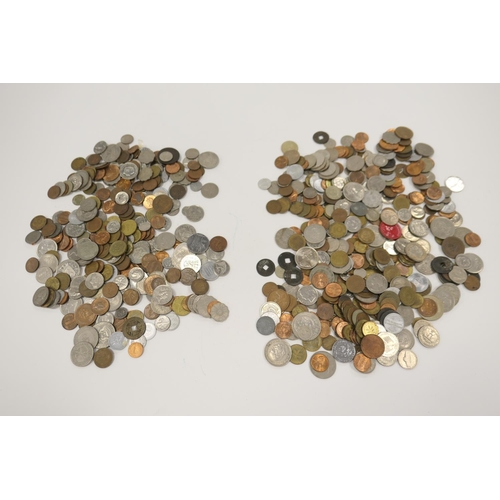 Mixed world coins