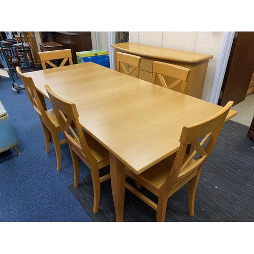 720 - Modern light oak dining room suite comprising extending dining table, six dining chairs and a bow fr... 