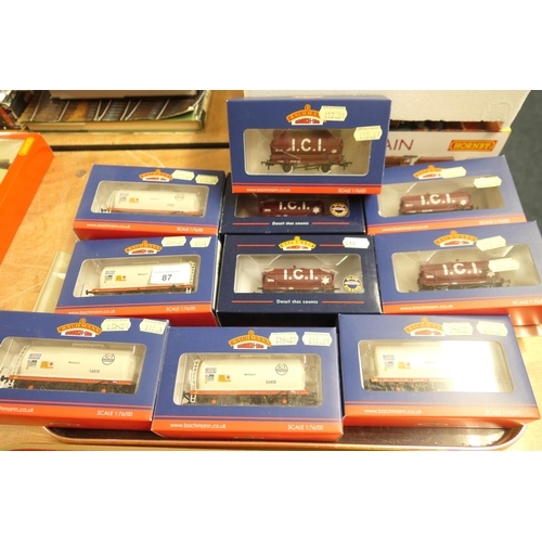 87 - Ten Bachmann 00 gauge tankers, boxed