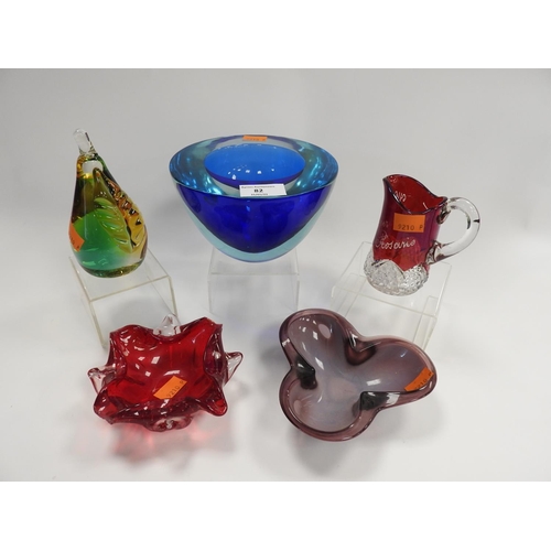 82 - Heavy blue ground glass bowl, pear shaped paperweight, Art Glass pink and red ground ashtrays; also ... 