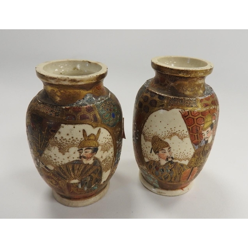 88 - Pair of Satsuma small vases, Meiji period, circa 1900