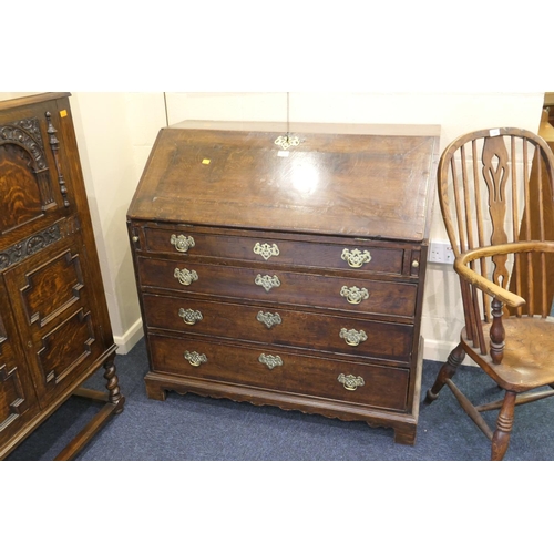 587 - George III oak bureau, circa 1770, width 103cm