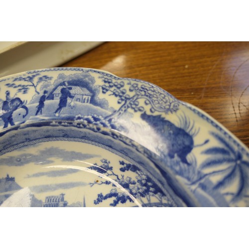 113 - Copeland Spode's Italian pattern blue and white bread bin, other Spode blue and white ware including... 