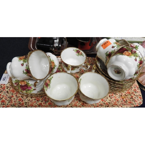 128 - Small amount of Royal Albert Old Country Roses tea wares