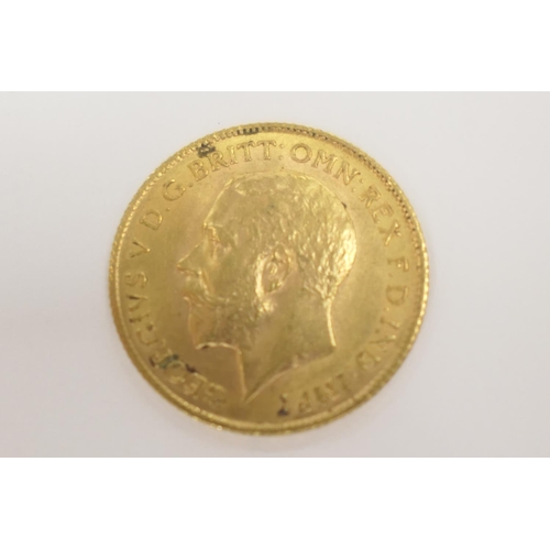 287 - George V gold half sovereign, 1911 (EF), weight approximately 3.99g