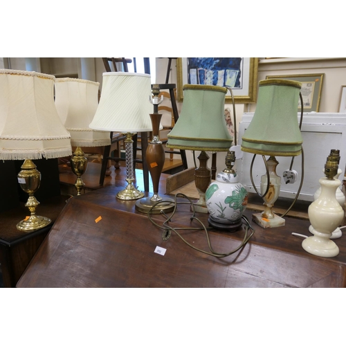 551 - Pair of brass baluster table lamps and a selection of further table lamps including onyx (9)