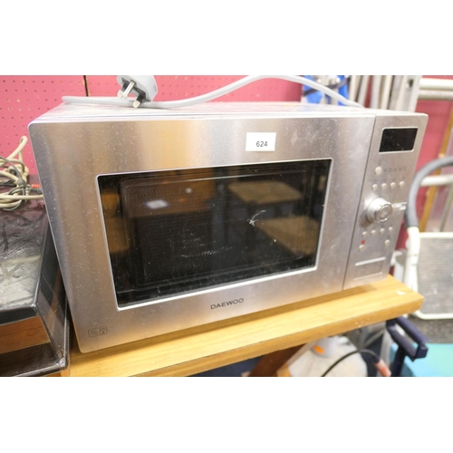 624 - Daewoo microwave oven