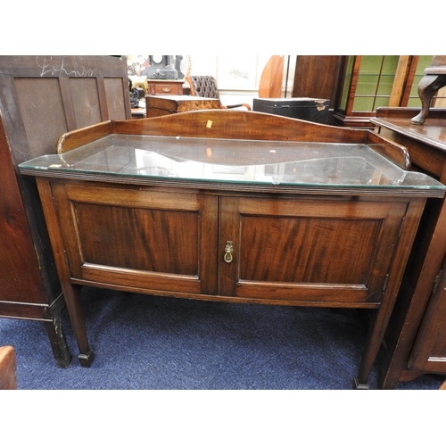 501 - Edwardian mahogany bow fronted washstand with plate glass top, width 107cm