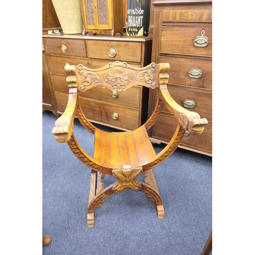 585 - Italian walnut Savonarola chair