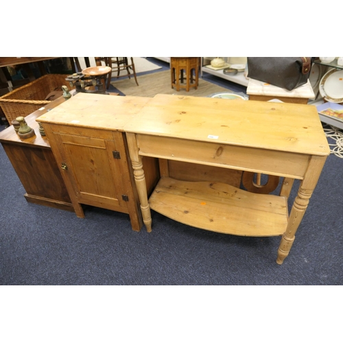 606 - Victorian pine washstand and a pine pot cupboard (2)