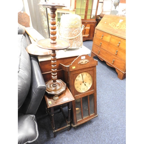 435 - Oak chiming wall clock, turned oak smoker's stand and a small occasional table (3)