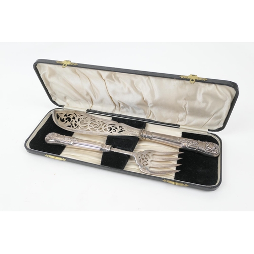 119 - Pair of Victorian silver Kings pattern fish servers, Sheffield 1862, cased