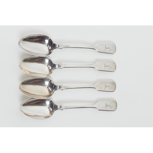 126 - Four Victorian Irish silver fiddle pattern rattail tea or dessert spoons, maker John Smyth, Dublin 1... 