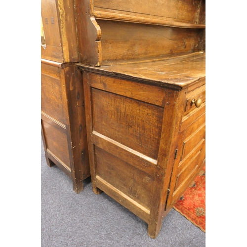 931 - George II oak enclosed dresser and plate rack, North Wales, circa 1720-40, boarded rack with ogee mo... 