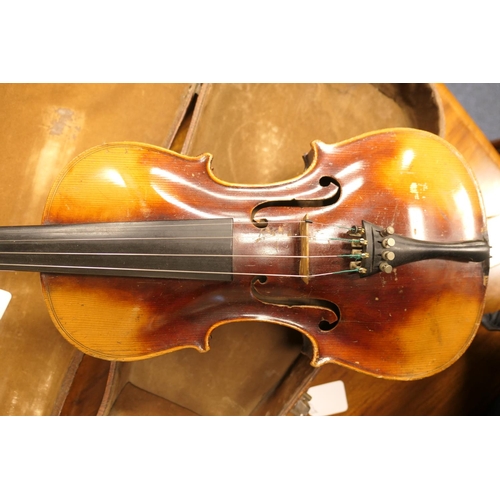 656 - French violin labelled ''Vuillaume a Paris, Rue Croix des Petits Champs 46'', 14 inch two piece back... 