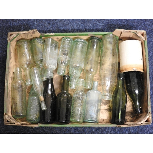 135 - Small quantity of named and unnamed vintage bottles, also a stoneware preserve pot (1 tray)
