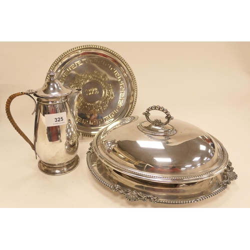 325 - Edwardian silver plated oval entree dish and cover, silver plated hot water jug, silver plated card ... 