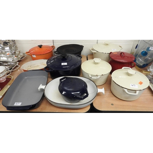 47 - Mixed cast iron cooking pots including casseroles and lasagne dishes by manufacturers Le Creuset and... 