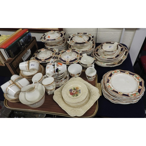 80 - Edwardian Alfred Meakin Caladonia pattern dinner wares and further late Edwardian tea wares etc.