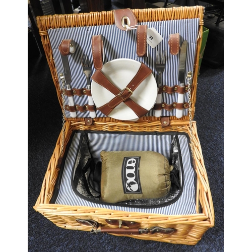 92 - Wicker basket, picnic set for two