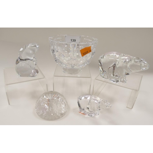 139 - CATALOGUE AMENDMENT 09/02/2024 9:55 ANGEL FISH ADDED TO LOT x Baccarat crystal rabbit, two Hadeland ... 