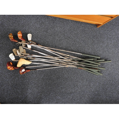 371 - Vintage golf clubs