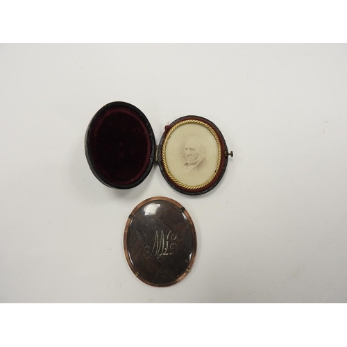 279 - Georgian mourning locket; also a Morocco cased photograph of a gentleman (2)