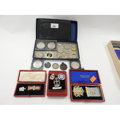 296 - Assorted medals and badges including a silver gilt Founder's jewel, tonic keystone jewel, badges, sm... 