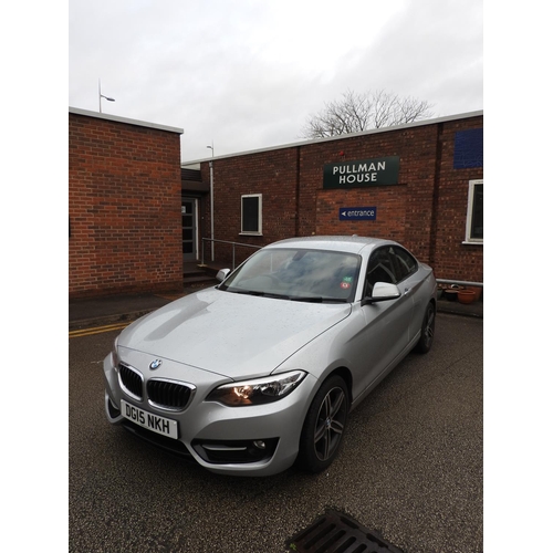 318 - BMW 220i Sports Coupe motor car, registration DG15 NKH, finished in silver, 6567 recorded miles from... 