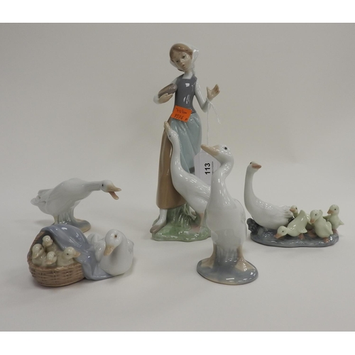 113 - Lladro goose girl figure together with four further Lladro goose figures (5)