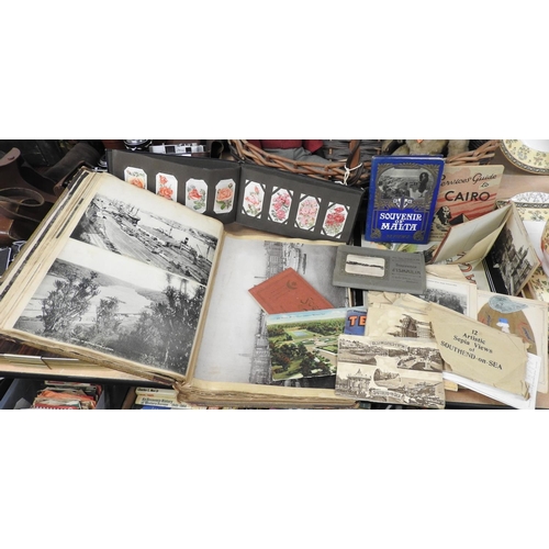 37 - Vintage photograph album, cigarette card album and other souvenir ephemera