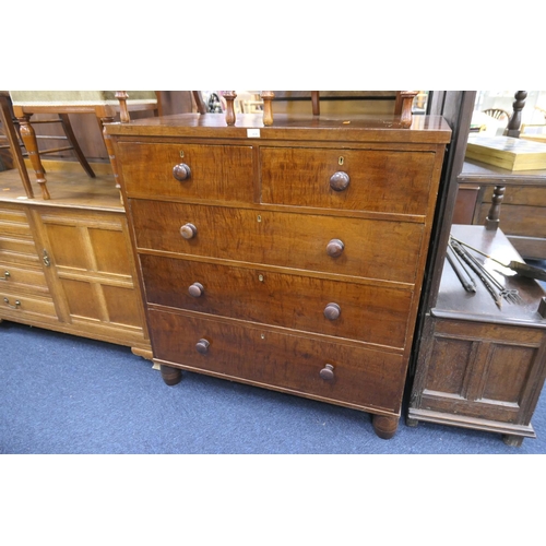 430 - Victorian fiddle back mahogany chest of drawers, width 107cm, height 113cm, depth 54cm