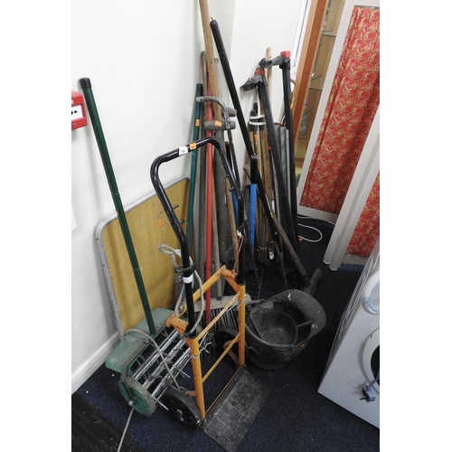 508 - Assortment of garden and other tools including a sack truck, roof bars, wirework fireguard etc.