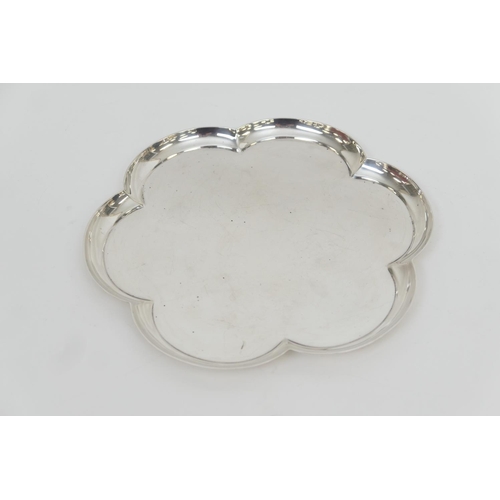 140 - Garrard & Co., London, silver lobed tray, London 1964, 25.5cm diameter, weight approx. 585g