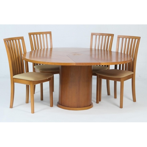 658 - Skovby Kirsebaer cherrywood finish circular extending dining table, when closed 120cm diameter, open... 