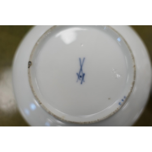 52 - Meissen tea bowl and saucer, 18th Century, decorated in Imari palette, blue crossed swords mark