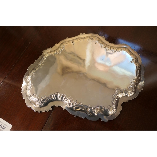 120 - French Rococo silver tray, circa 1810, irregular shaped form with raised border with rocaille and fo... 