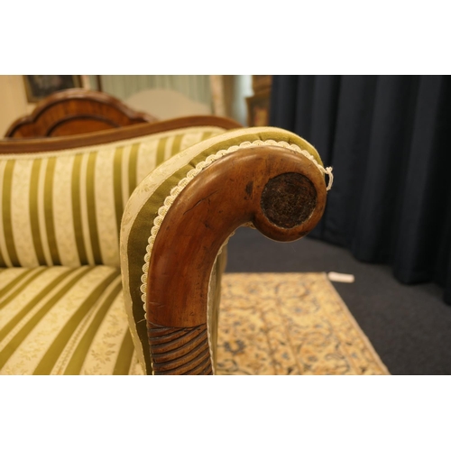 702 - Late Regency mahogany and brass inlaid double scroll end settee, the reeded top rail centred with a ... 