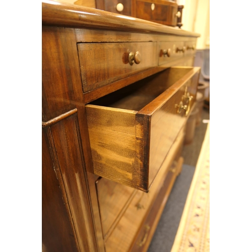 664 - Late George III mahogany chest of drawers, circa 1810-20, fitted with three small frieze drawers wit... 